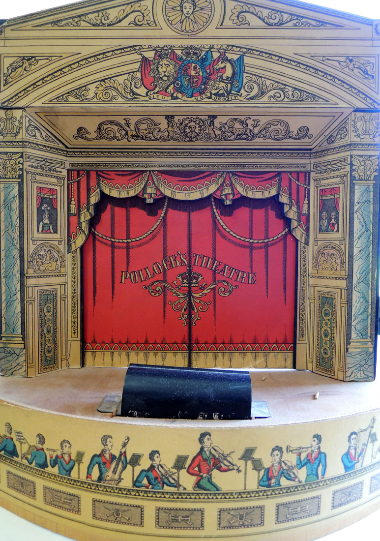 ../../../images/toy theaters3.jpg